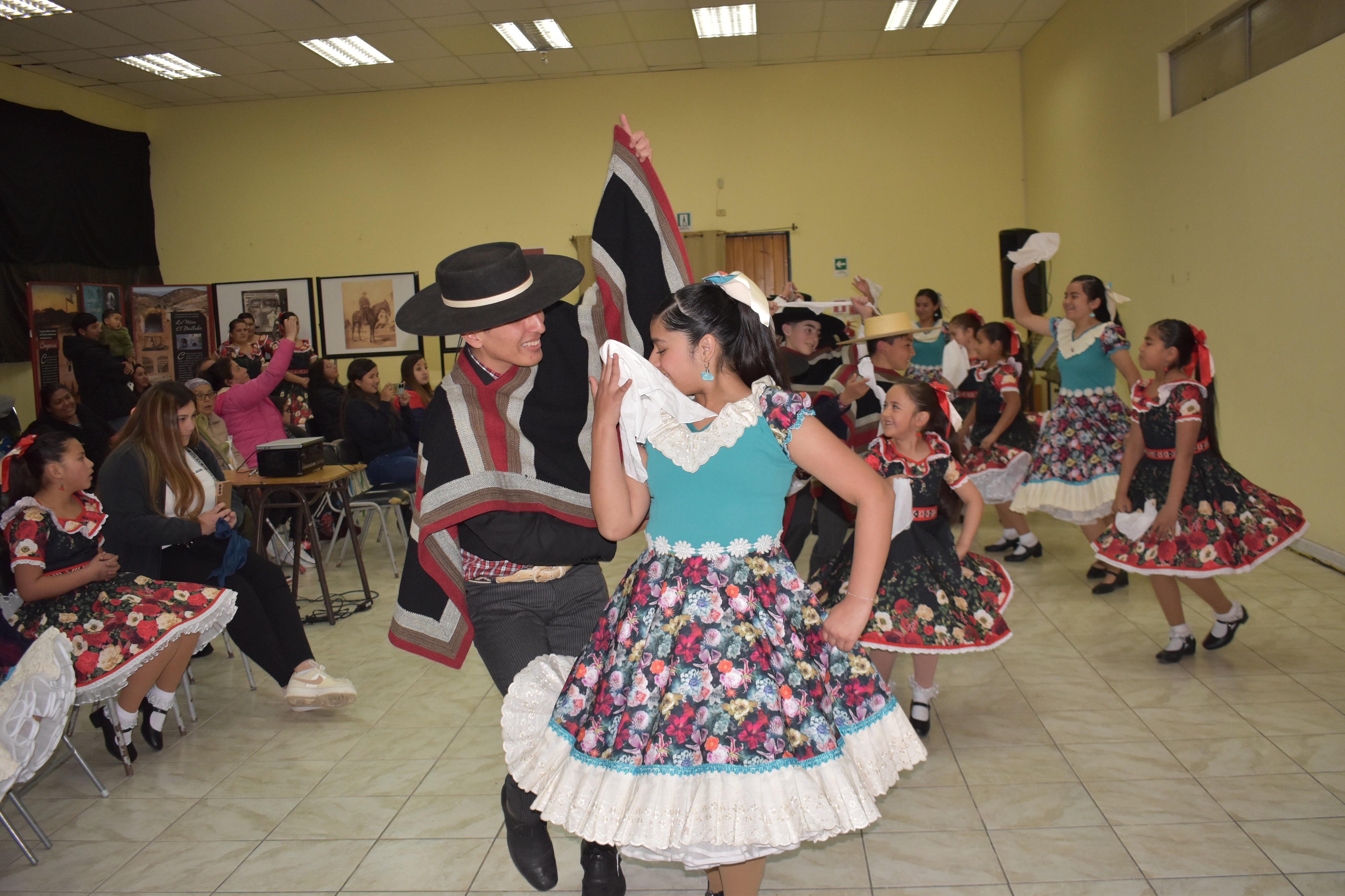 Municipio destaca trayectoria de  Club de cueca Espuelas de Plata